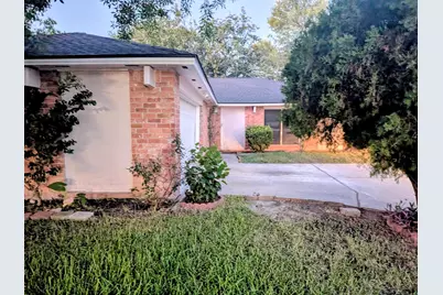 11818 Sawmill Stream Circle, Houston, TX 77067 - Photo 22