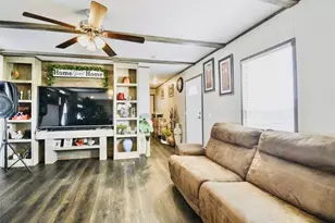 226 Rd 5210, Cleveland, TX 77327 - Photo 12