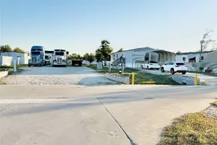 226 Rd 5210, Cleveland, TX 77327 - Photo 4