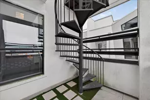 4608 Nett St, Houston, TX 77007 - Photo 34