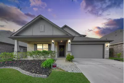 3031 Stonebriar Court, Conroe, TX 77301 - Photo 2