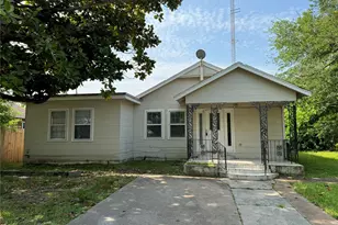 509 Stimpson St, Baytown, TX 77520 - Photo 2