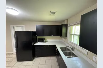 509 Stimpson Street, Baytown, TX 77520 - Photo 8