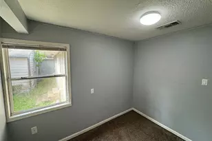 509 Stimpson St, Baytown, TX 77520 - Photo 10