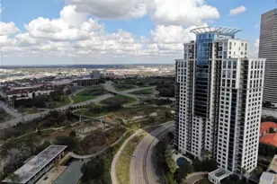 3333 Allen Pkwy, Houston, TX 77019 - Photo 1