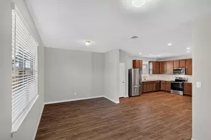 4702 Los Pines Way, Bryan, TX 77807 - Photo 10
