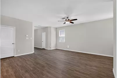 4702 Los Pines Way Way, Bryan, TX 77807 - Photo 14