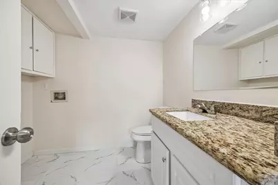 10278 Hammerly Boulevard, Houston, TX 77043 - Photo 6