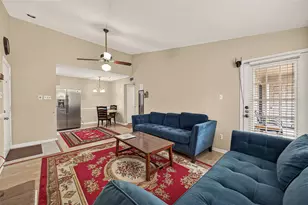 2120 Wilcrest Dr, Houston, TX 77042 - Photo 8