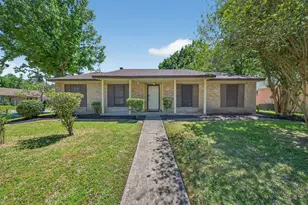 4538 Burkegate Dr, Spring, TX 77373 - Photo 34