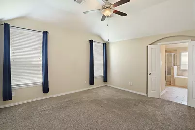 3114 Sherbrooke Canyon Lane, Houston, TX 77047 - Photo 12