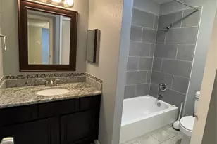 18519 Egret Bay Blvd, Webster, TX 77058 - Photo 10