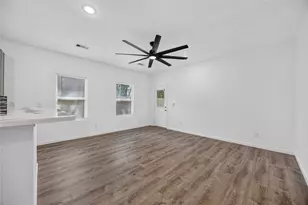 7313 Wren Cir, Texas City, TX 77591 - Photo 6