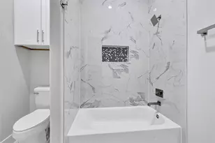 111 E 33rd St, Houston, TX 77018 - Photo 26