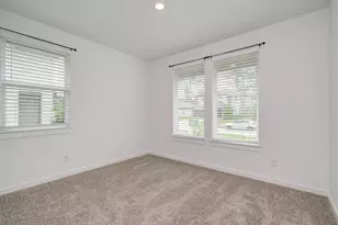 10011 Angelina Woods Ln, Conroe, TX 77384 - Photo 8