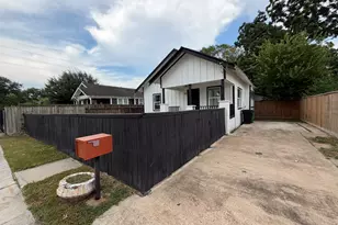 113 Delmar St, Houston, TX 77011 - Photo 30