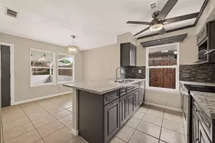 1423 Willersley Ln, Channelview, TX 77530 - Photo 8