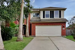 4919 Chase Wick Dr, Bacliff, TX 77518 - Photo 1