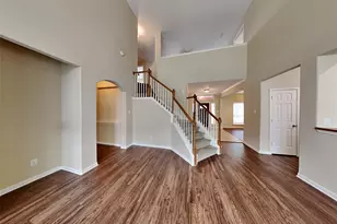 4919 Chase Wick Dr, Bacliff, TX 77518 - Photo 6