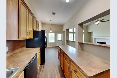 4919 Chase Wick Drive, Bacliff, TX 77518 - Photo 2