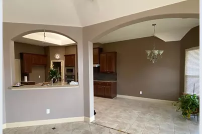 5219 Emerald Trace Court, Sugar Land, TX 77479 - Photo 12