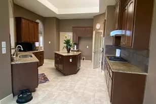 5219 Emerald Trace Ct, Sugar Land, TX 77479 - Photo 14