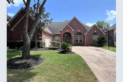 5219 Emerald Trace Court, Sugar Land, TX 77479 - Photo 2