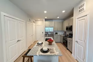 1610 Campbell Rd, Houston, TX 77055 - Photo 2