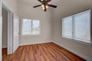 1017 11th St, Galveston, TX 77550 - Photo 16