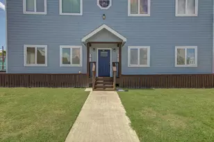 1017 11th St, Galveston, TX 77550 - Photo 4