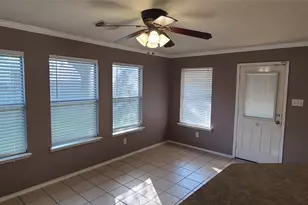 19042 Remington Mill Dr, Houston, TX 77073 - Photo 6