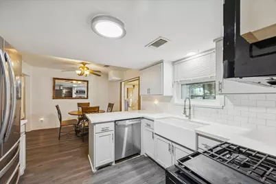 143 Machemehl Drive, Bellville, TX 77418 - Photo 6