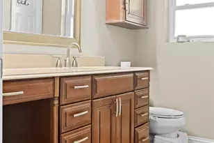 214 Yaupon Dr, Baytown, TX 77520 - Photo 12