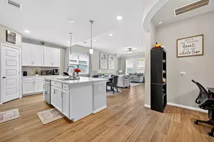 1115 Cloverdale Dr, Rosharon, TX 77583 - Photo 10