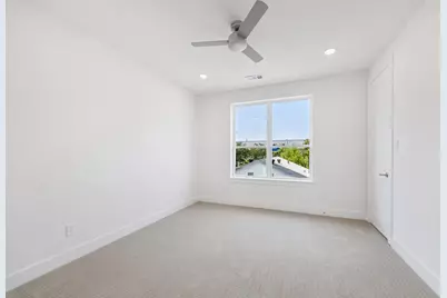 1321 Alexander Street, Houston, TX 77008 - Photo 24