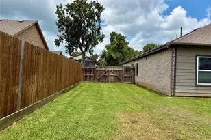 315 Woodhaven Dr, West Columbia, TX 77486 - Photo 30
