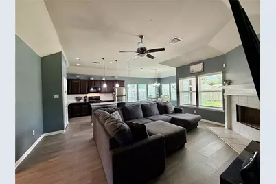 315 Woodhaven Drive, West Columbia, TX 77486 - Photo 14