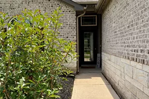 315 Woodhaven Dr, West Columbia, TX 77486 - Photo 4