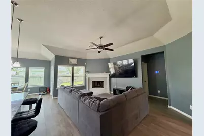 315 Woodhaven Drive, West Columbia, TX 77486 - Photo 2