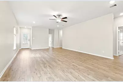 15550 Caramel Springs Drive, Conroe, TX 77303 - Photo 4
