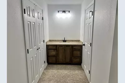 5 Colony Drive, Angleton, TX 77515 - Photo 8