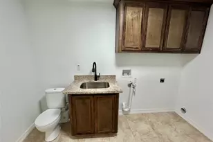 5 Colony Dr, Angleton, TX 77515 - Photo 24