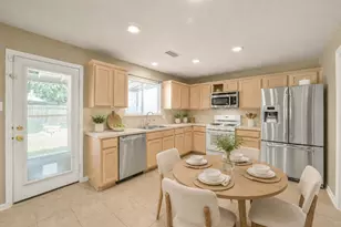 3222 Crestbridge Ln, Spring, TX 77388 - Photo 6
