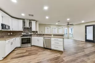 3816 Brandt St, Houston, TX 77006 - Photo 16