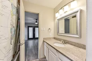 3816 Brandt St, Houston, TX 77006 - Photo 28