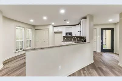 3816 Brandt Street, Houston, TX 77006 - Photo 14