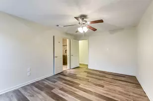 3816 Brandt St, Houston, TX 77006 - Photo 32