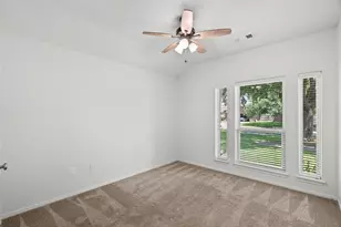 11819 Santa Fe Tr, Santa Fe, TX 77510 - Photo 36