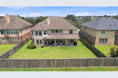 21811 Honeysuckle Grove Lane, Richmond, TX 77469 - Photo 4