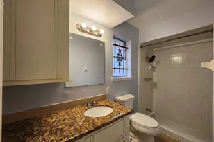 9619 Guest St, Houston, TX 77078 - Photo 8